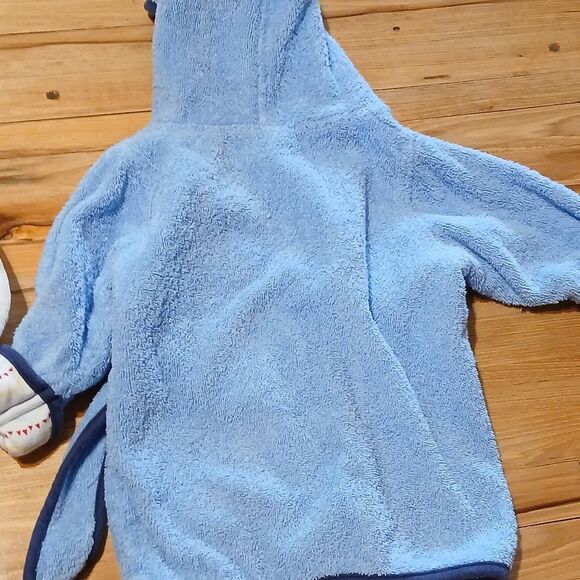 Bundle Of 2 Baby Bath Robes 0-9Months - Picture 3 of 12